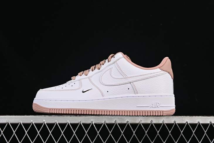 Picture of Air Force 1 _SKUfw20212827974409274fw